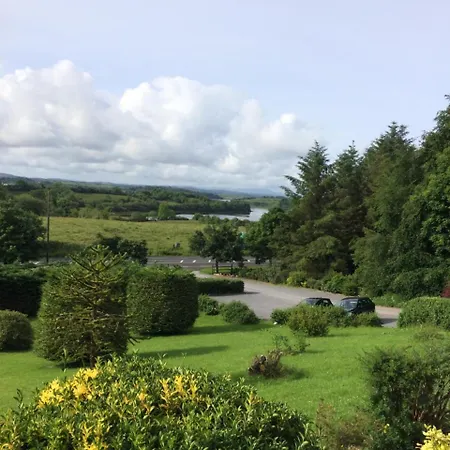 Doonan Lodge بيت شباب